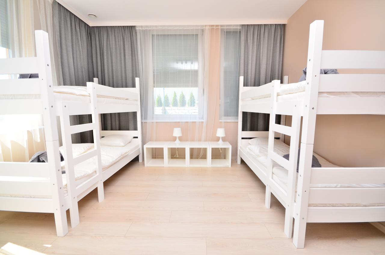 G'Hostel Deszczno Екстериор снимка